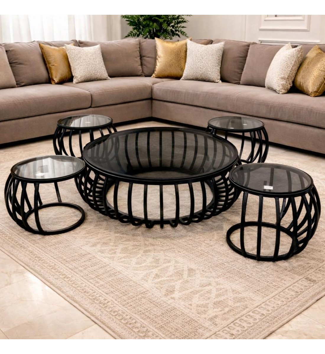 طقم طاولات قهوة جانبية بتصميم عصري أنيق، مصنوع من هيكل معدني اسود 5قطع 