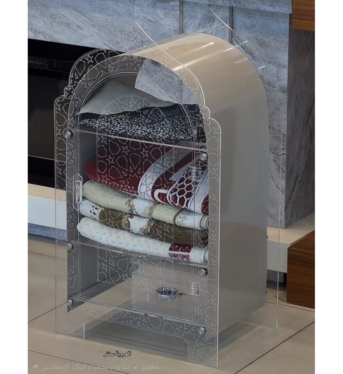 بوكس اكريلك سجادات مع قاعدة اكرليك 30×40×47سم بوكس اكريلك سجادات مع قاعدة اكرليك 30×40×47سم