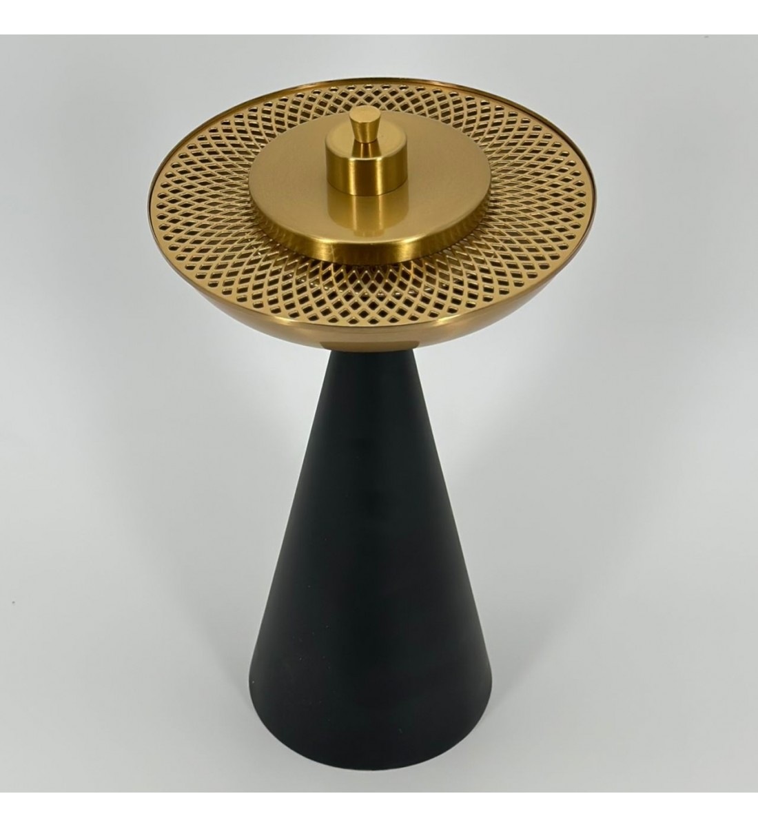 مبخرة راقية اسود ذهبي مبخرة راقية اسود ذهبي