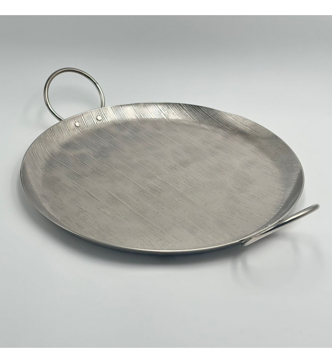 صحن تقديم معدنية فاخرة – تصميم أنيق وعصري 36×36×2سم 