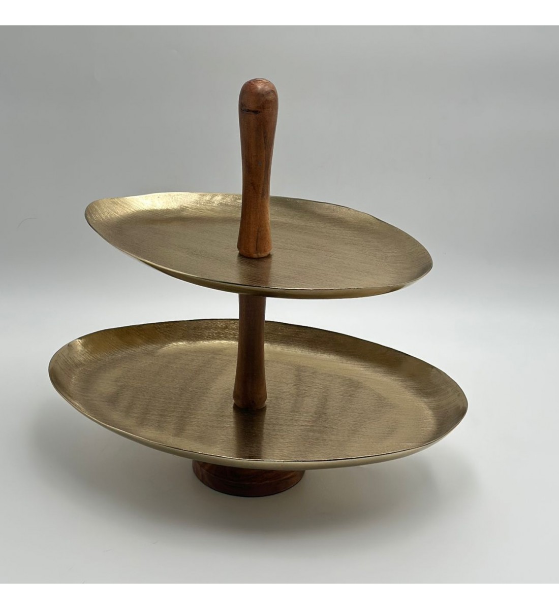 ستاند تقديم من طبقتين للضيافة – ستيل  ذهبي خشبي - ستاند تقديم دورين