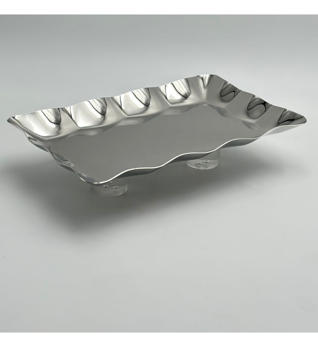 صحن تقديم معدنية فاخرة – تصميم أنيق وعصري 17×28×7سم 