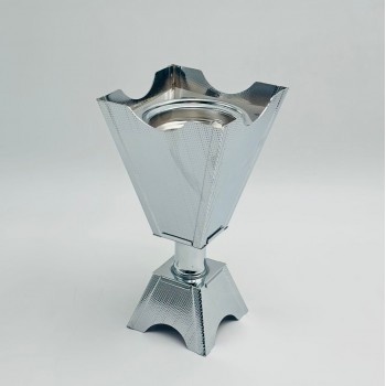 مبخرة بتصميم أنيق وعصري مصنوعة من معدن عالي الجودة12×12×22سم 