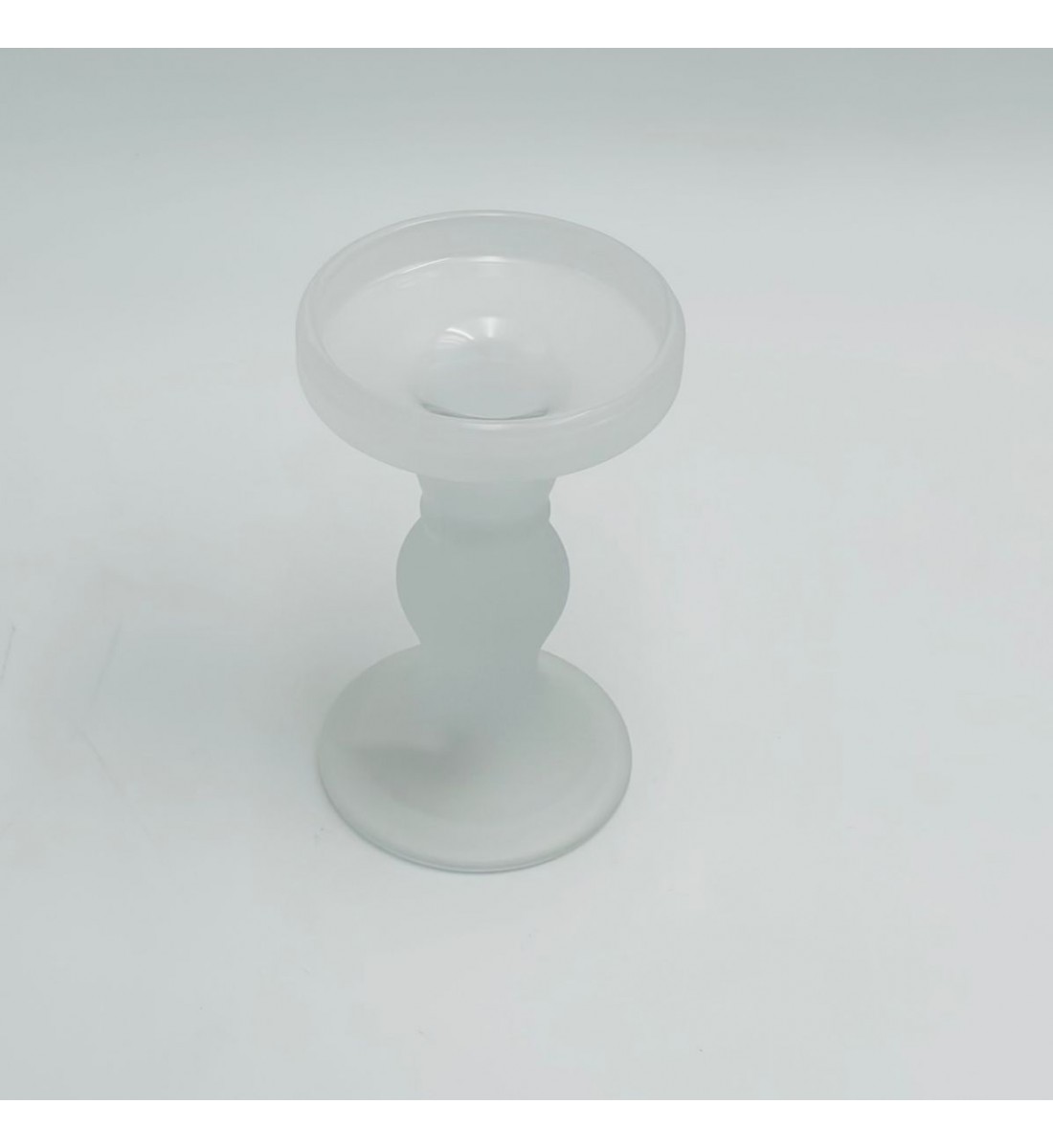 شمعدان ديكوري أنيق بتصميم عصري 8×8×14سم 