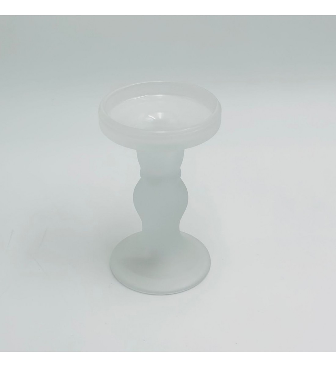 شمعدان ديكوري أنيق بتصميم عصري 8×8×14سم 