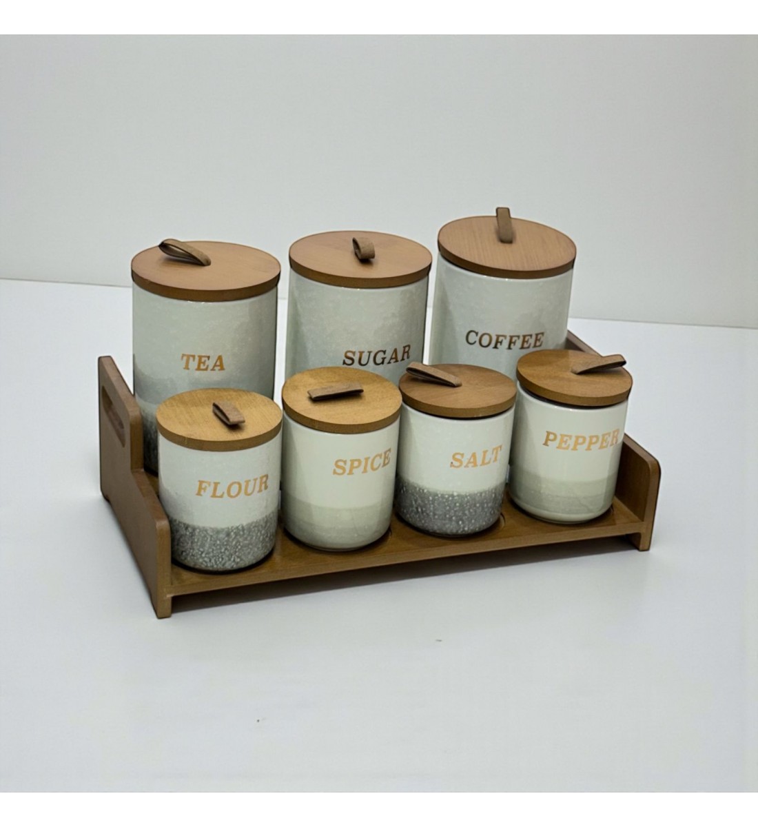 طقم علب تخزين المطبخ مع حامل خشبي – 7 قطع طقم علب تخزين المطبخ مع حامل خشبي – 7 قطع