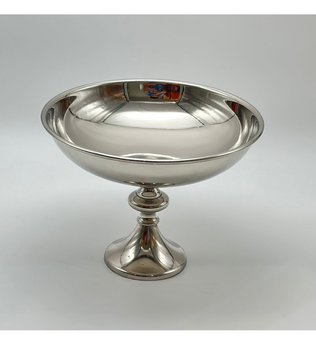 صحن تقديم معدنية فاخرة – تصميم أنيق وعصري22×22×17سم 