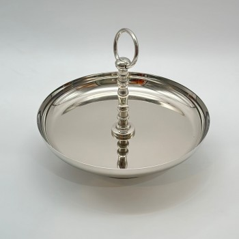 صحن تقديم معدنية فاخرة – تصميم أنيق وعصري25×25×7سم