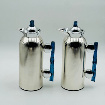 طقم  ترمس  شاي وقهوة أنيق يجمع بين التصميم العصري والانيق 