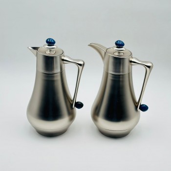 طقم  ترمس  شاي وقهوة أنيق يجمع بين التصميم العصري والانيق 