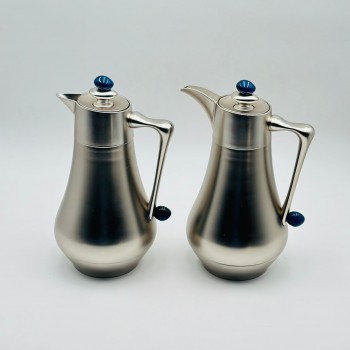 طقم  ترمس  شاي وقهوة أنيق يجمع بين التصميم العصري والانيق 