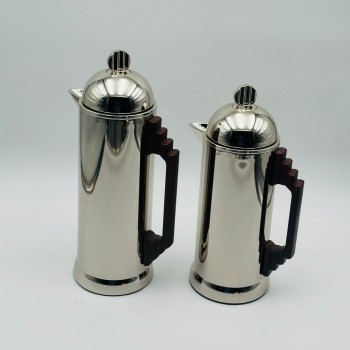 طقم  ترمس  شاي وقهوة أنيق يجمع بين التصميم العصري والانيق 