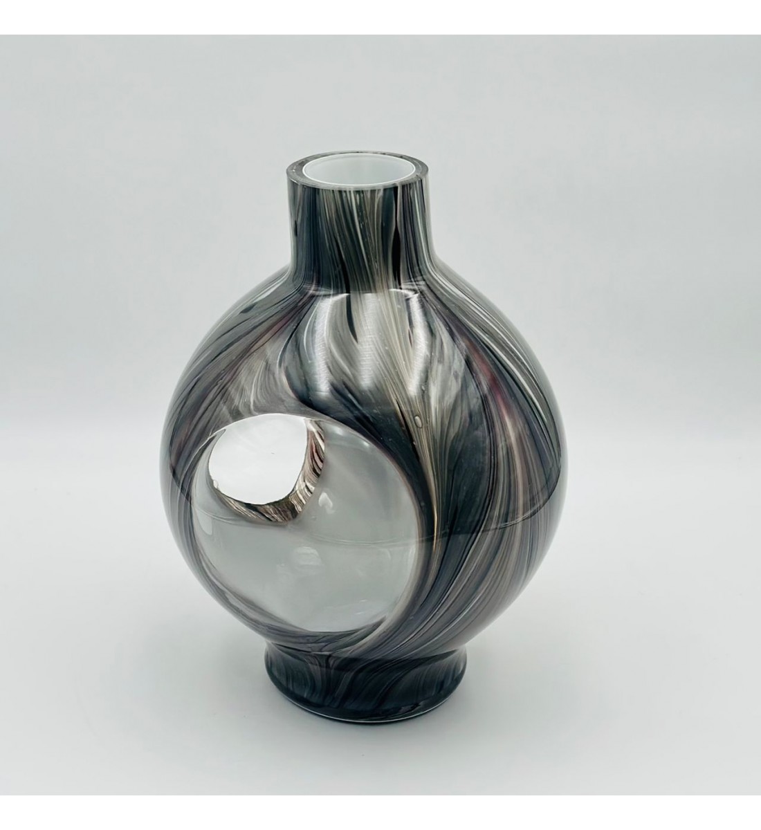 فازة ديكور أنيقة مصنوعة من الزجاج32×8×8سم 