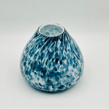 فازة ديكور أنيقة مصنوعة من الزجاج 7×7×22سم 