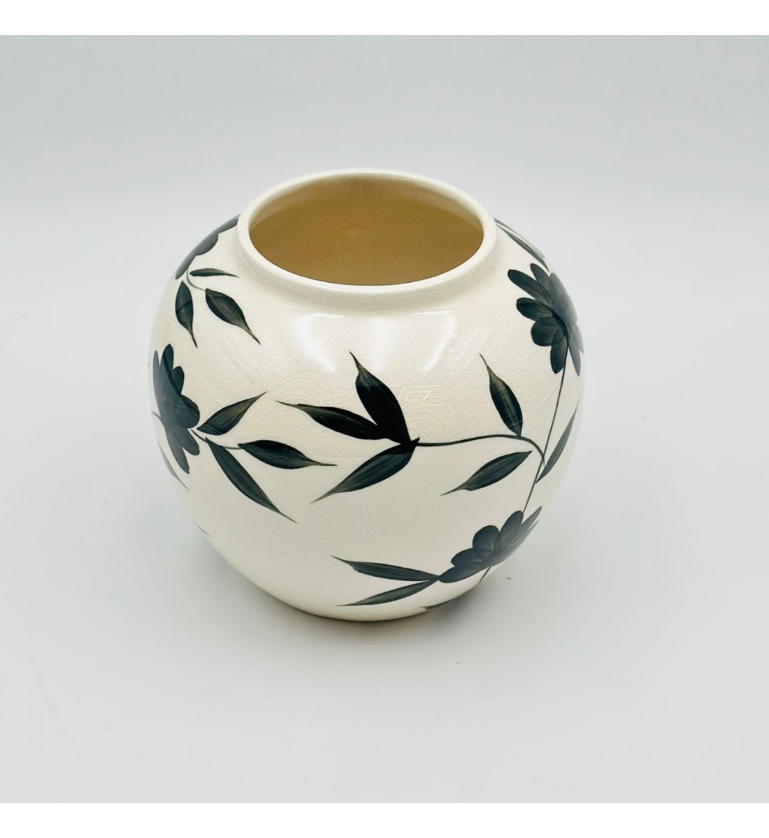 فازة ديكور أنيقة مصنوعة سيراميك 10×10×17سم 