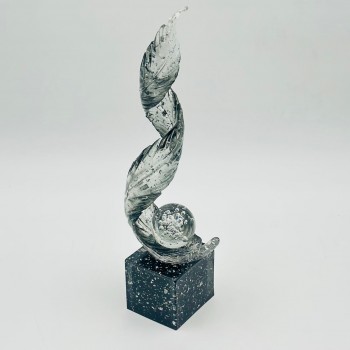 قطعة ديكور فنية بتصميم عصري يجمع بين الانسيابية والأناقة36×7×7سم 