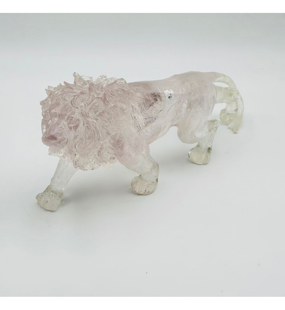 قطعة ديكور مجسّمة على شكل أسد في وضعية حركة هادئة38×12×15سم 