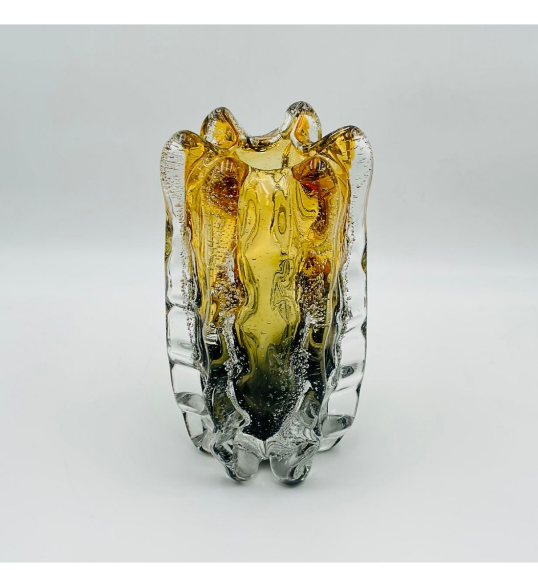 فازه زجاج  تصميم كلاسيك مقاس 39×10×10سم 