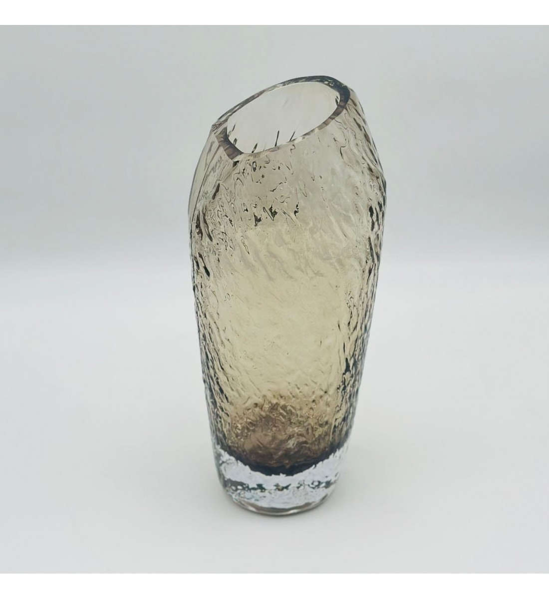 فازه زجاج  تصميم كلاسيك مقاس32×8×8سم 