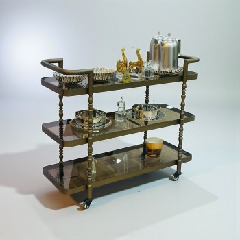 عربية تقديم  3دور زجاج وحديد لون ذهبي 