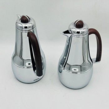 طقم  ترمس  شاي وقهوة أنيق يجمع بين التصميم العصري والانيق 