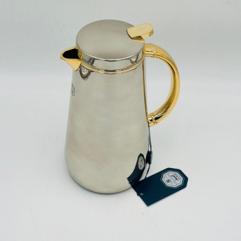 ترمس أنيق بتصميم عصري يجمع بين البساطة والفخامة، مصنوع من هيكل معدني 1لتر