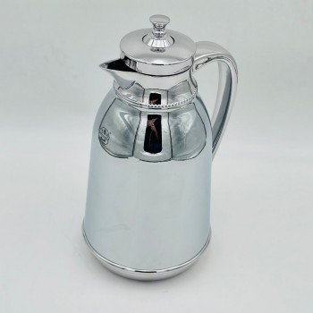 ترمس أنيق بتصميم عصري يجمع بين البساطة والفخامة، مصنوع من هيكل معدني1لتر 