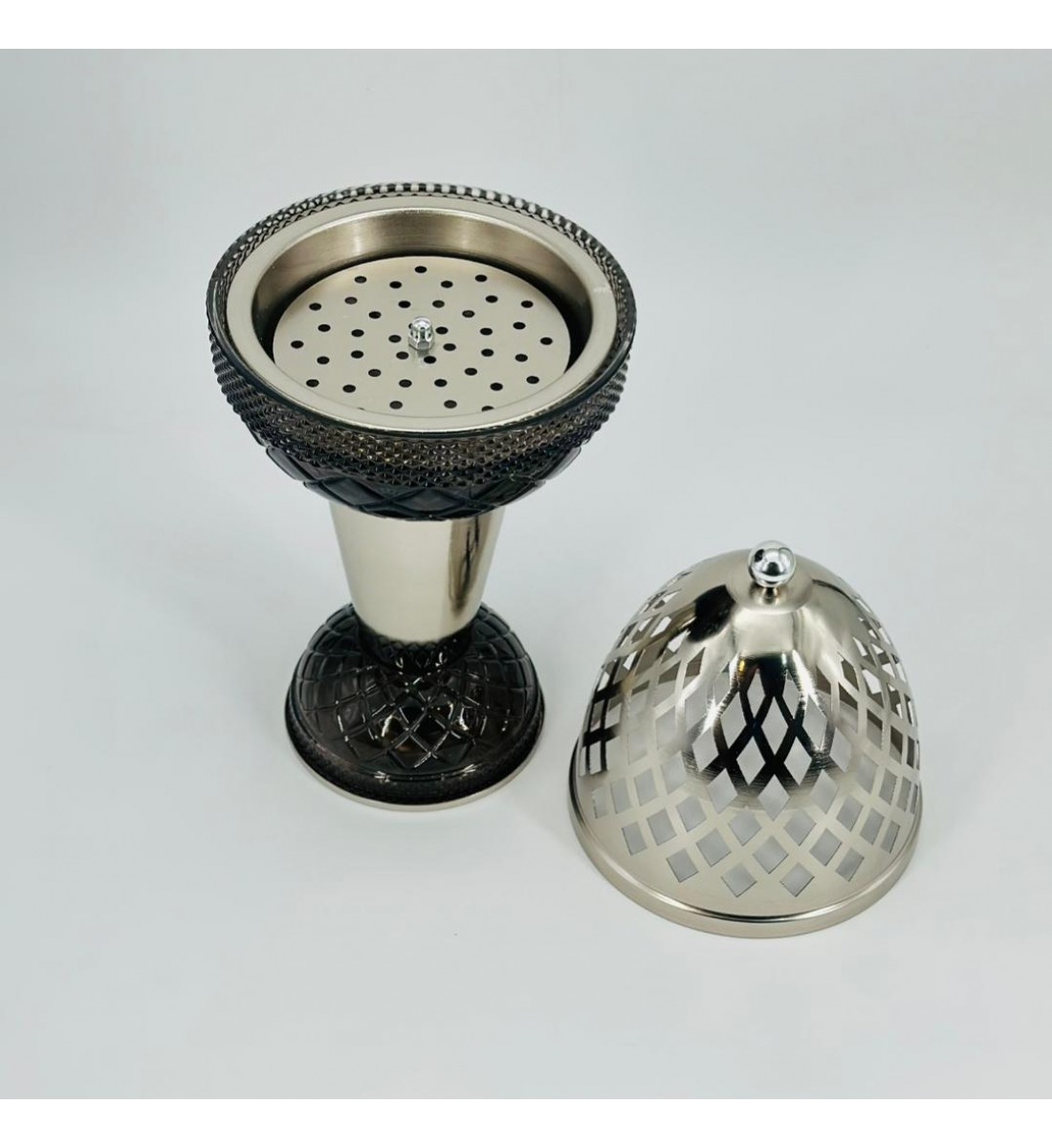 مبخره ملكيه معدن مع زجاج اسود بنقشه مقاس 40×17 سم مبخره ملكيه معدن مع زجاج اسود بنقشه مقاس 40×17 سم