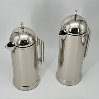 طقم  ترمس  شاي وقهوة أنيق يجمع بين التصميم العصري والانيق 