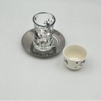 طقم كاسات وفناجين مع الصحن 18قطعه