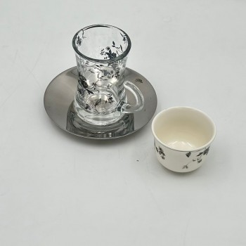 طقم كاسات وفناجين مع الصحن 18قطعه