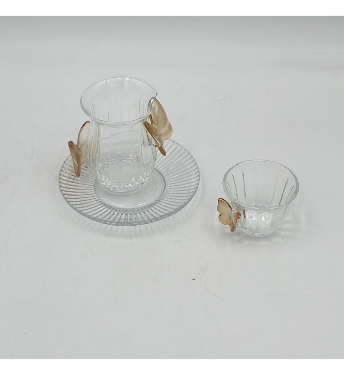 طقم كاسات وفناجين مع الصحن 18قطعه