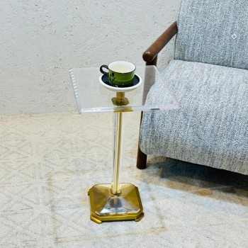  طاولة جانبية فاخرة بتصميم عصري أنيق 35×35×57سم 