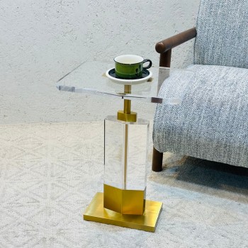 طاولة جانبية فاخرة بتصميم عصري أنيق30×42×57سم 