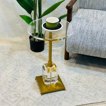  طاولة جانبية فاخرة بتصميم عصري أنيق 35×35×57سم 