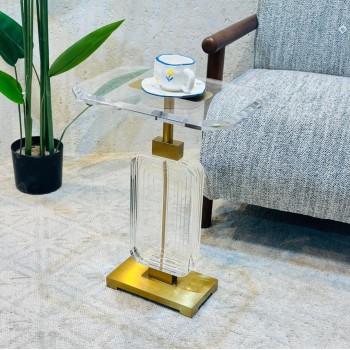  طاولة جانبية فاخرة بتصميم عصري أنيق 35×35×57سم 