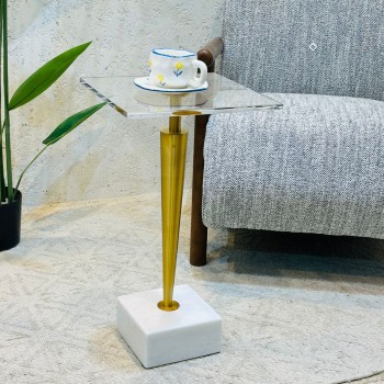  طاولة جانبية فاخرة بتصميم عصري أنيق 32×32×58سم 