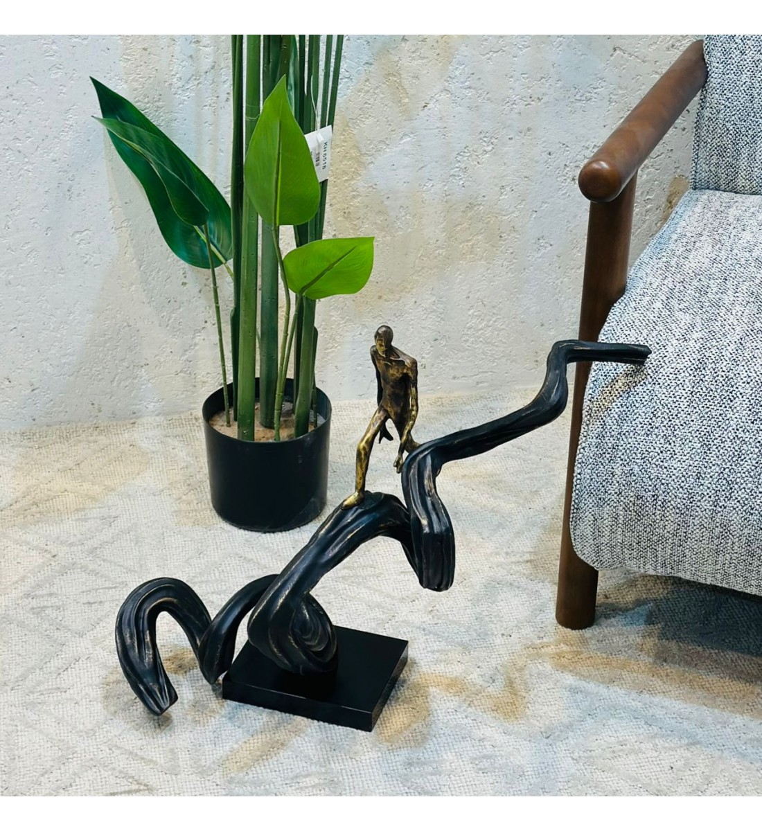 تمثال ديكور تجريدي رجل متسلق 57 × 23 × 47 سم