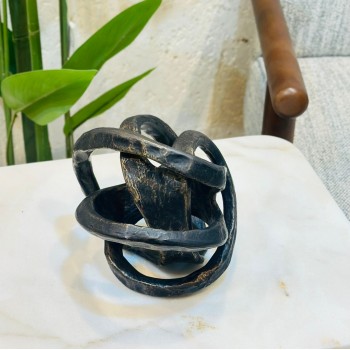 قطعة ديكور بتصميم عقدة تجريدي20×20×20سم 