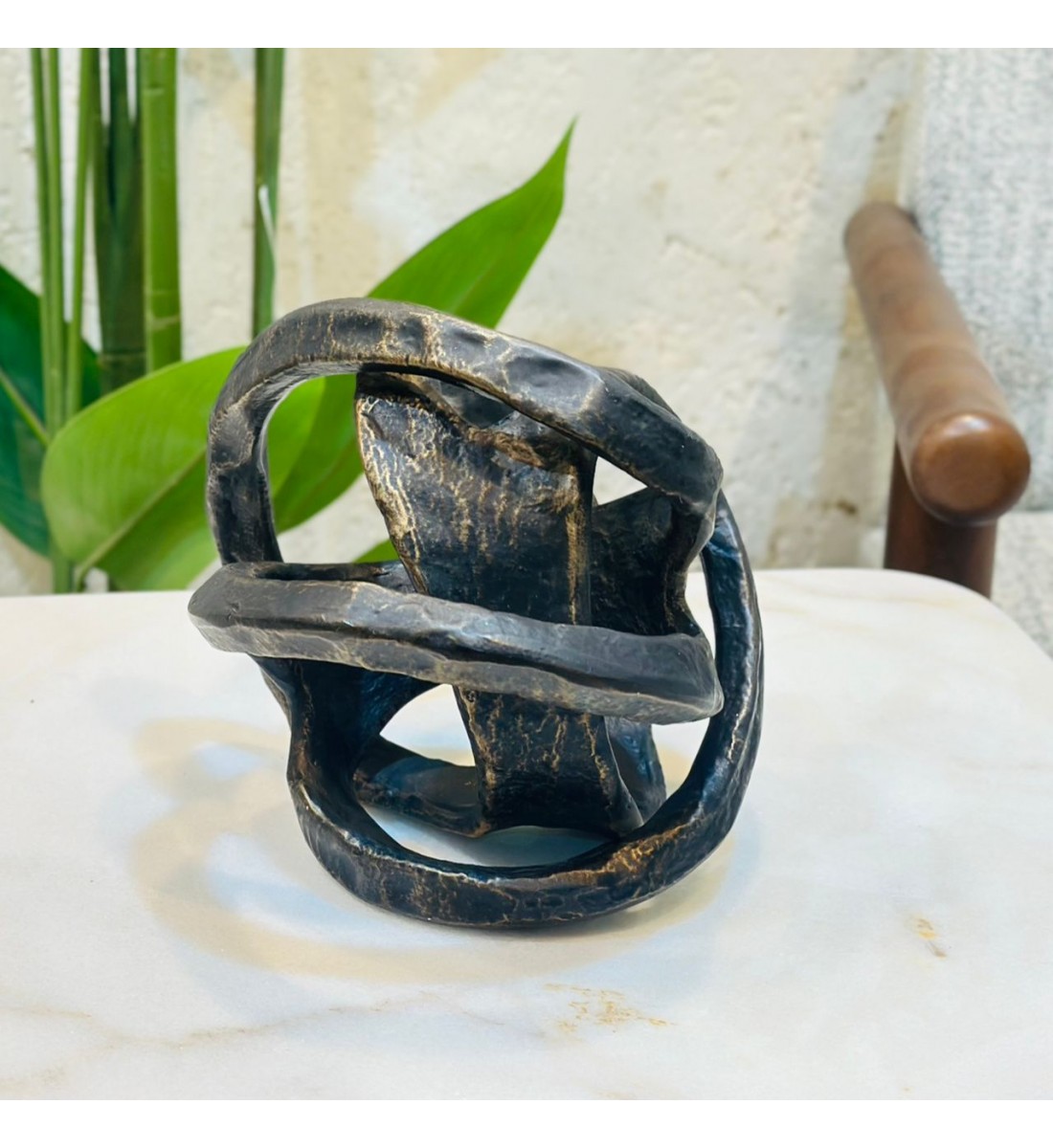 قطعة ديكور بتصميم عقدة تجريدي20×20×20سم 