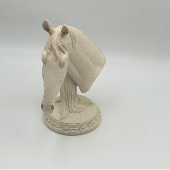 قطعة ديكور بتصميم    25×12×12سم 