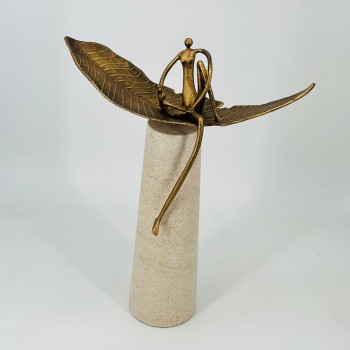 تحفة ديكور فنية بتصميم أنيق يعكس الطابع العصري الراقي،44×32×12سم 