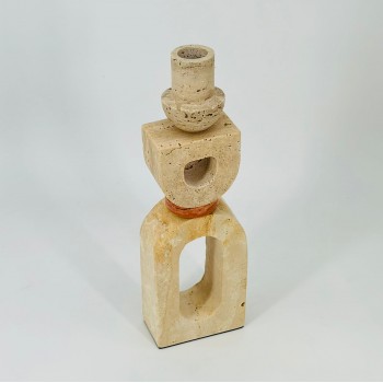 قطعة ديكور فنية بتصميم هندسي عصري مصنوعة من الحجر الطبيعي بلون بيج هادئ 33×10×5سم 