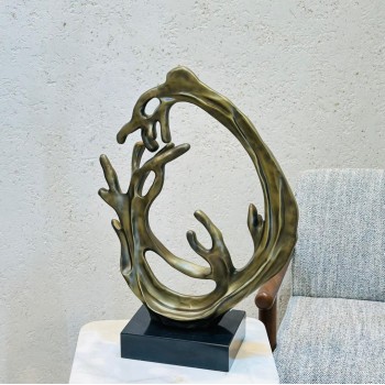 تحفة ديكور فنية بتصميم عصري مستوحى من حركة الطبيعة وتدفق الأمواج،63×44×16سم 