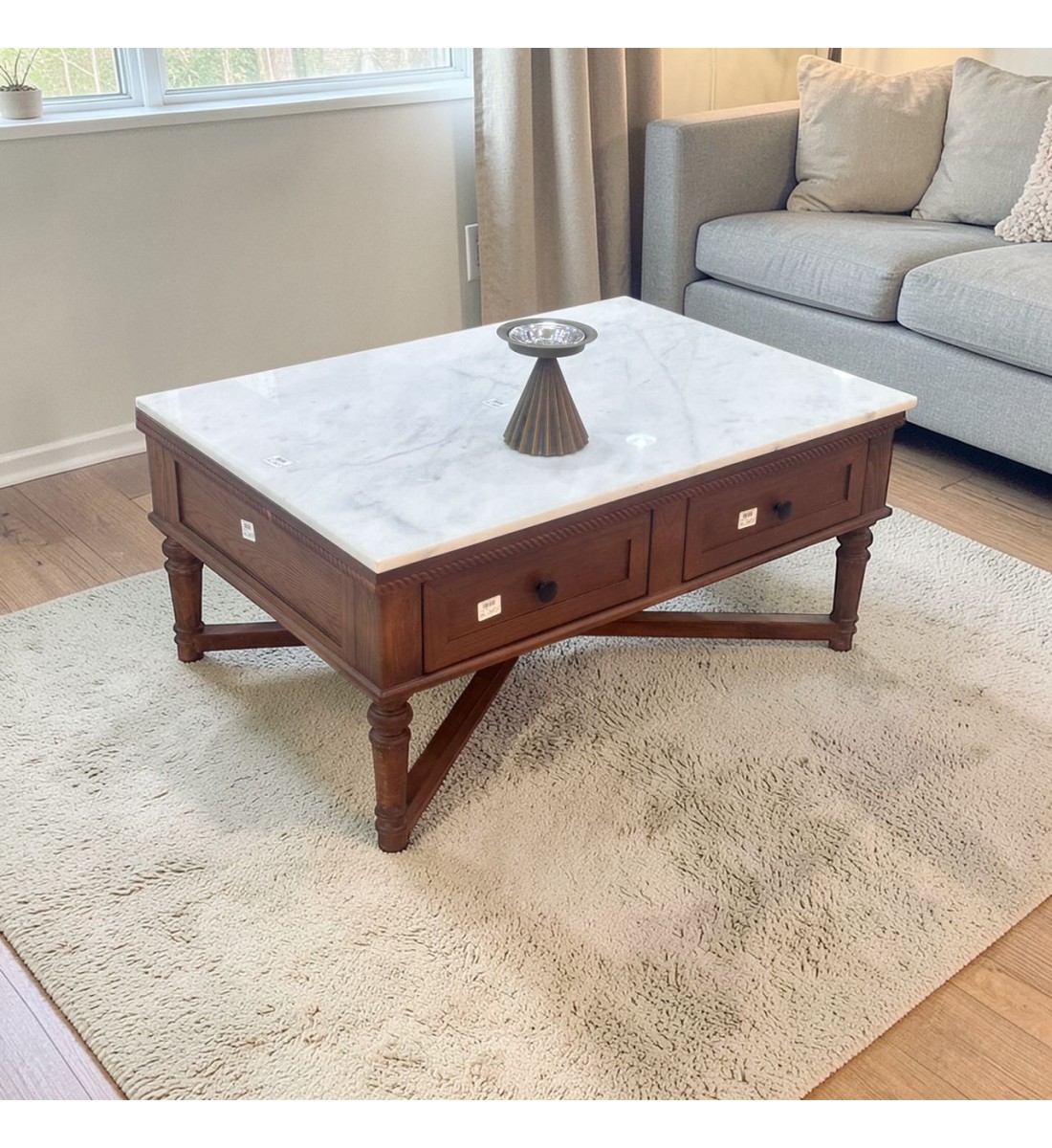 طاولة قهوة بتصميم كلاسيكي أنيق100×70×45سم (منتج تفصيل )