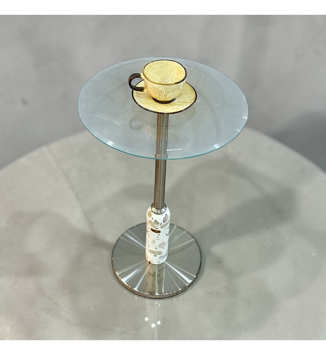 طاولة فاخرة بتصميم عصري أنيق55×35×35سم