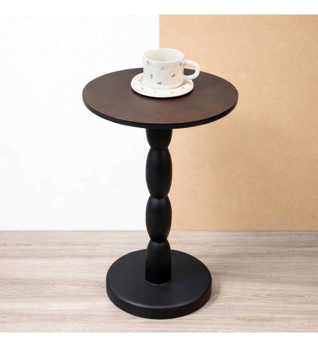 طاولة فاخرة بتصميم عصري أنيق 35×35×55سم (منتج تفصيل ) طاولة فاخرة بتصميم عصري أنيق 35×35×55سم (منتج تفصيل )