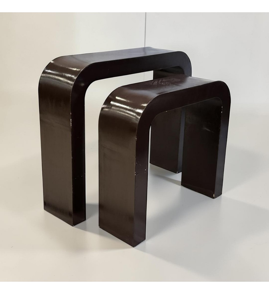 طاوله مدخل استقبال مقوس لون ابيض قطعتين