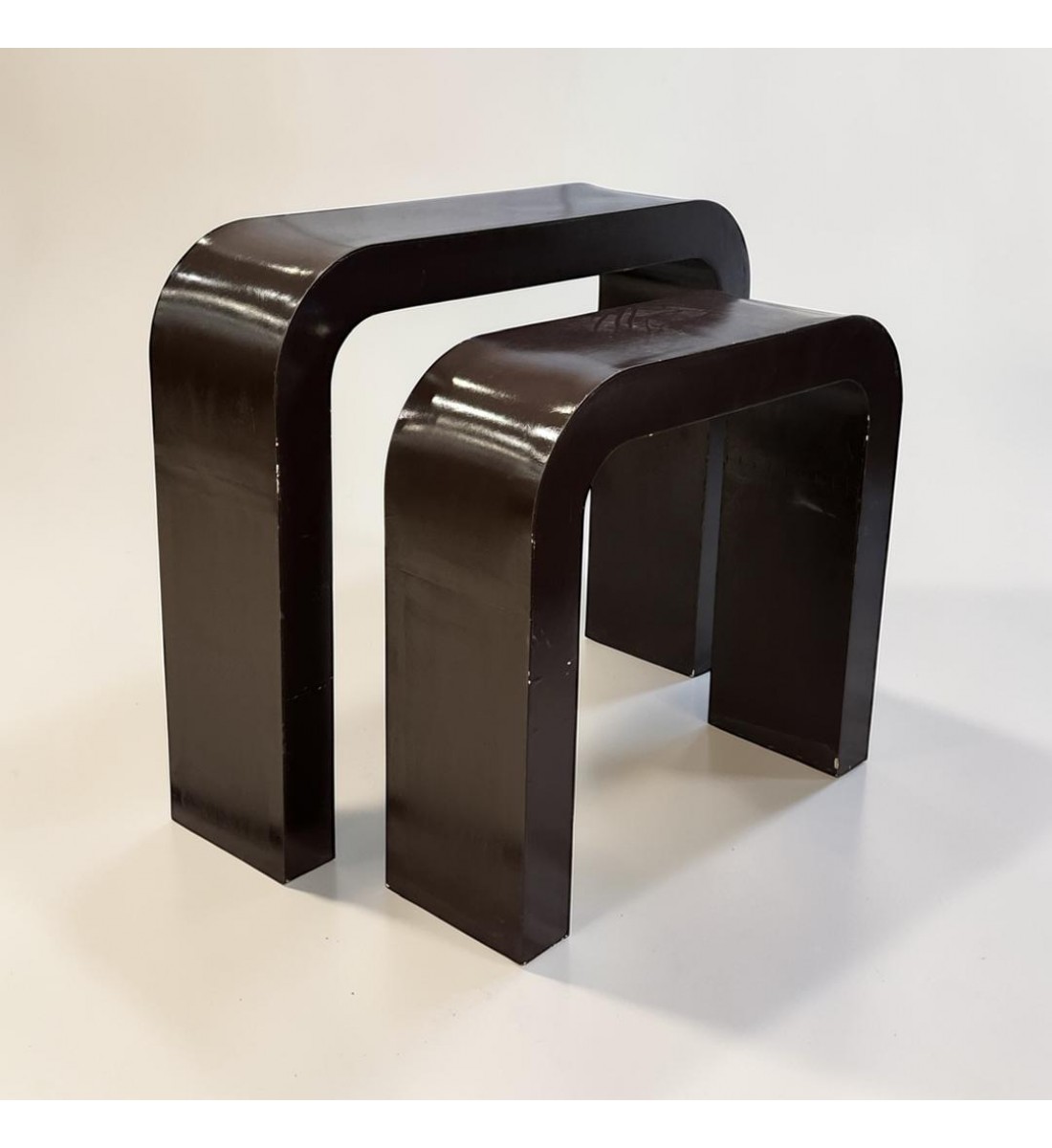 طاوله مدخل استقبال مقوس لون ابيض قطعتين