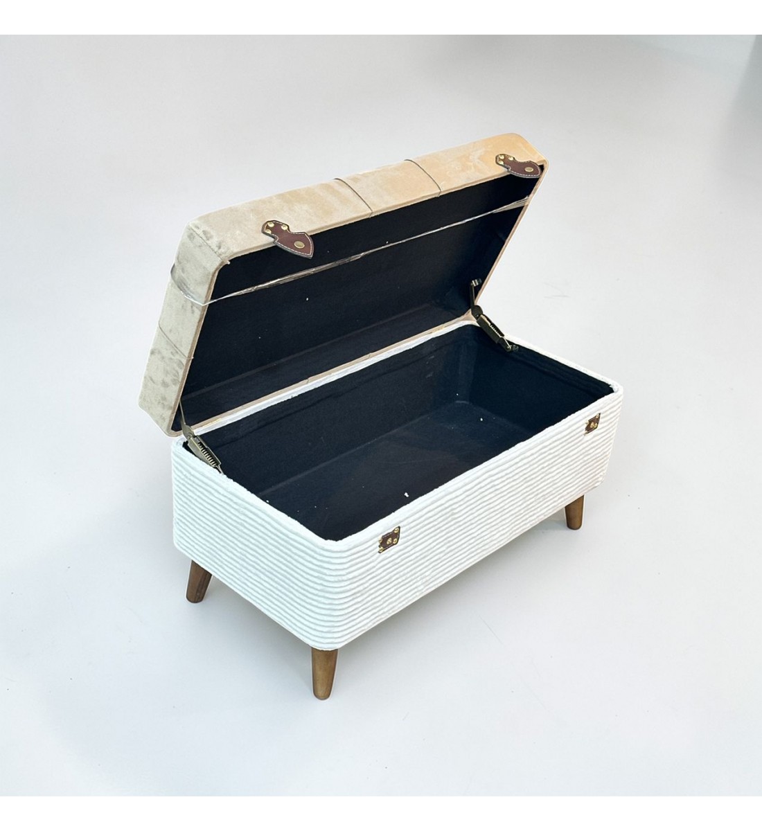 مقعد صندوق  سجاد بوكليه80×40×42سم 